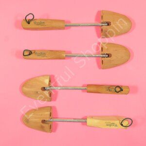 Vintage Woodlore Cedar Shoe Trees Mens L - 2 Pairs